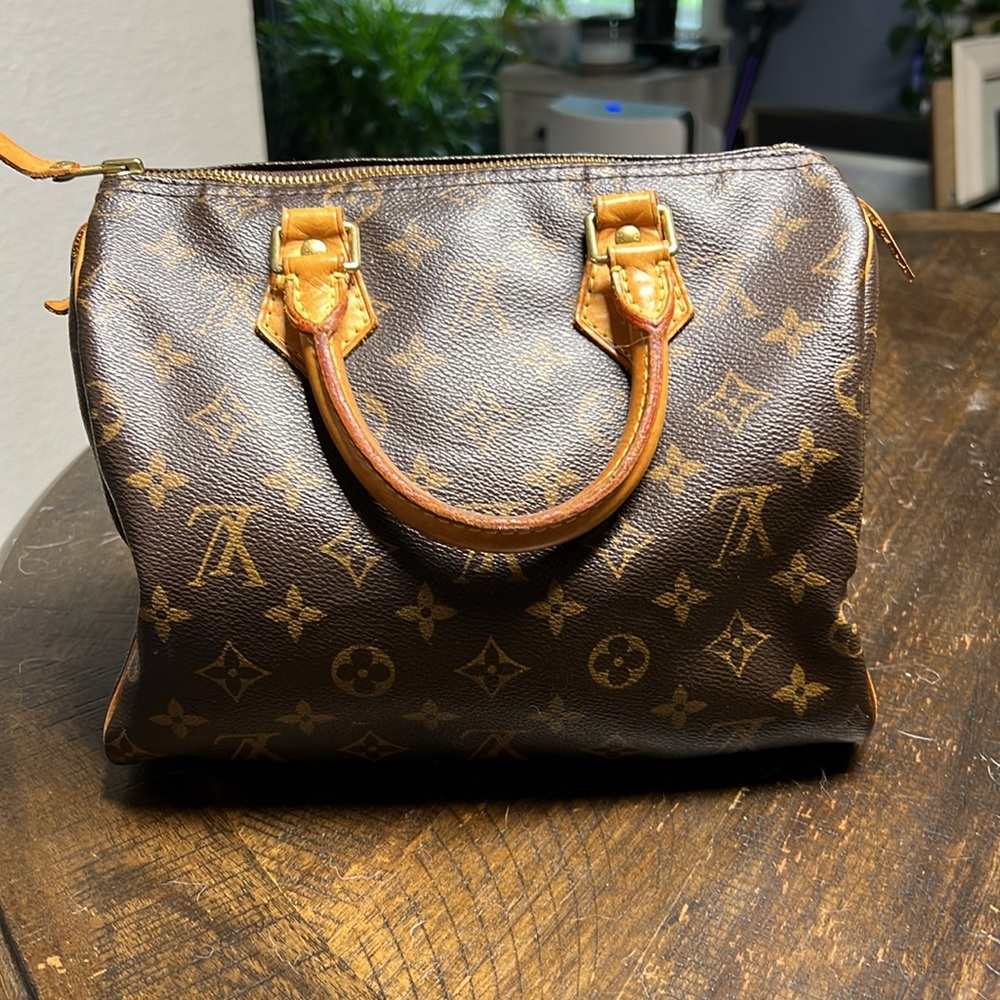COPY - Louis Vuitton